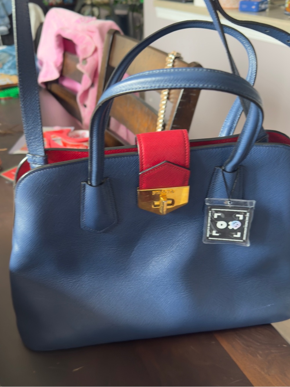 Preloved Prada Convertible Turnlock Flap Promenade Bag Saffiano Leather Medium